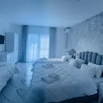 Ujvara 4* Golem (Tirana)