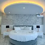 Ujvara Hotel 4*