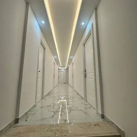 Ujvara Golem (Tirana)