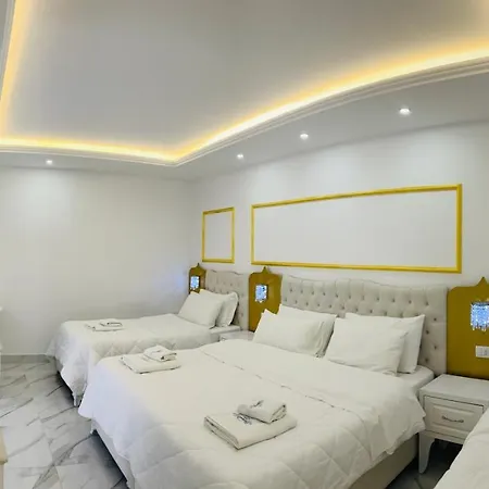 Hotel Ujvara 4*